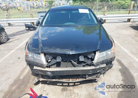 2011 Acura Rl 3.7 from USA, damaged, VIN JH4KB2F61BC000373